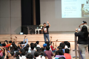 When Curiosity Met Storytelling: Amish Tripathi at Heritage Xperiential Learning School